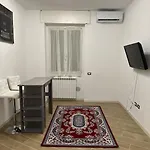 Wayhome Apartment In Milan