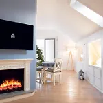 Sant\'Andrea Penthouse By Montenapoleone Living