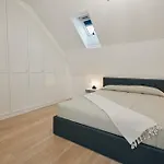 Sant\'Andrea Penthouse By Montenapoleone Living