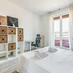 Milano Farini - Lancetti 4 Pax Wi-Fi