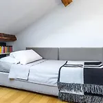 Altido Lovely Mansard