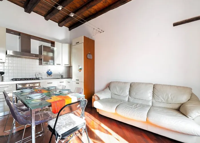 Porta Romana & Bocconi Cosy Apartment