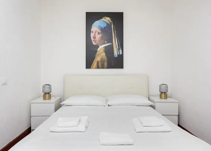 1 Bedroom & 1 Living Room Apt - Duomo 5