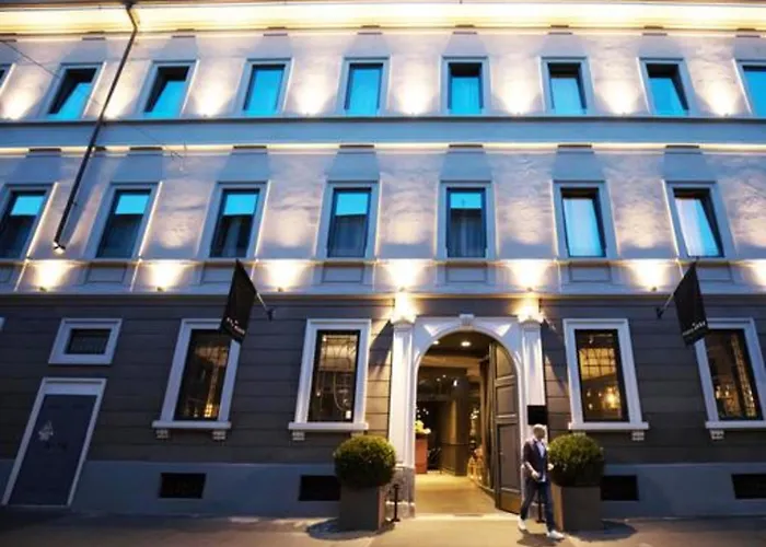 Fifty House Cellini
