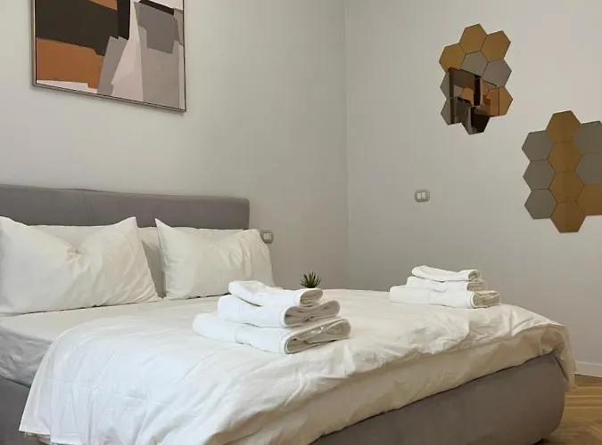 Holiday House Suada