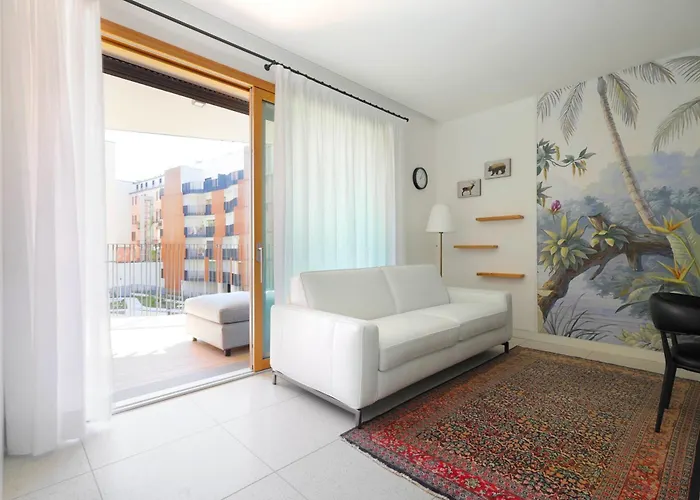 Luxury Apartment Con Terrazza, Palestra, Cowork & Box Privato