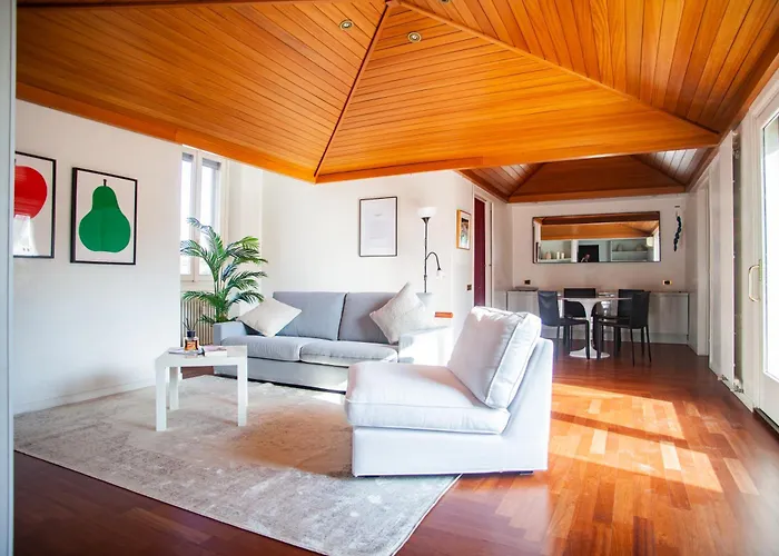 Penthouse With Panoramic Terrace - Design And Luxury