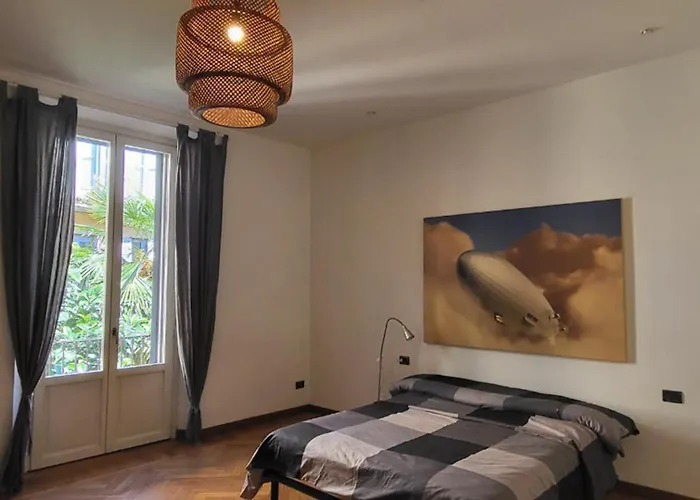 Grande Appartamento In Centro Milano