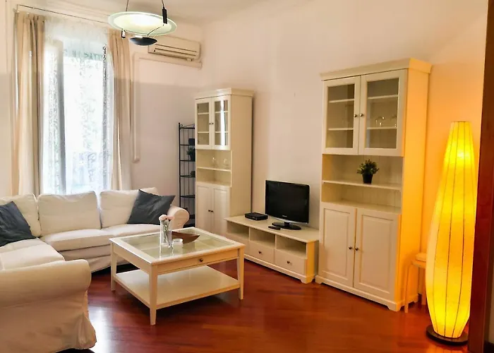 Joivy 1 Bedroom Apt Next To Piazza Leonardo Da Vinci