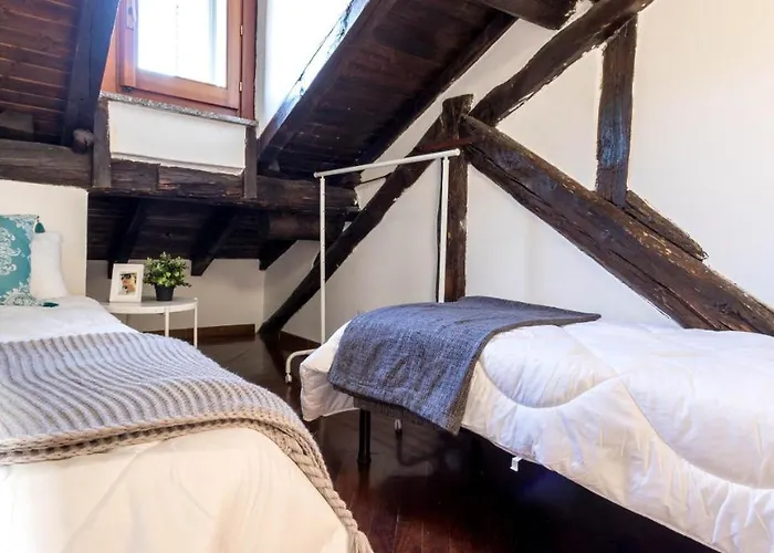 Altido Charming Flat For 6 In Historic Carrobbio