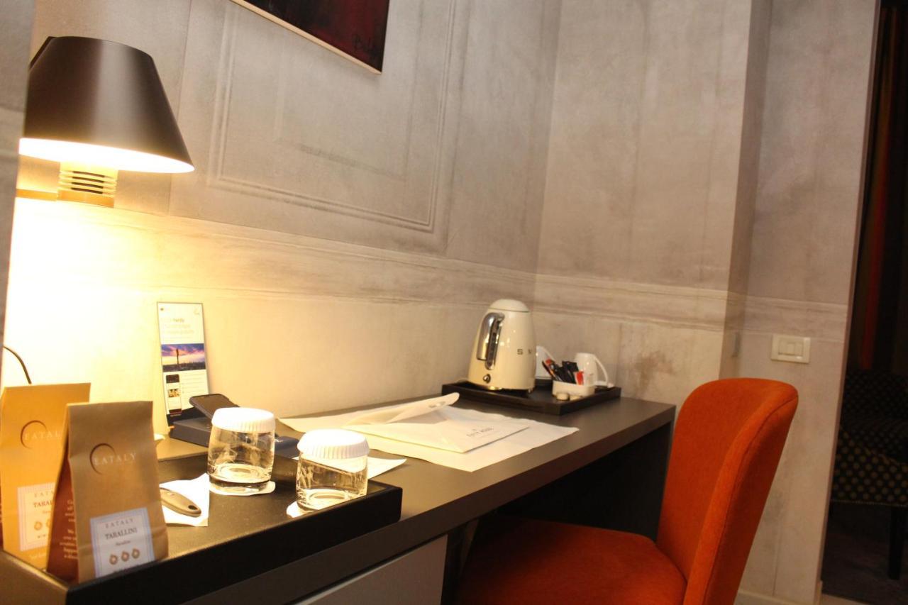 Fifty House Cellini 5*