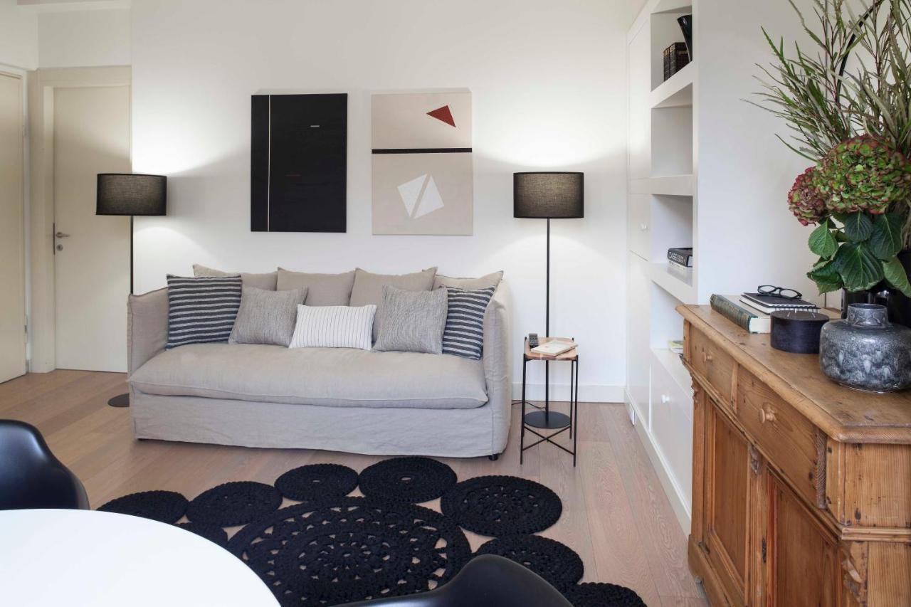 Lily Pads -elegant Apartment- In The Center Apartment