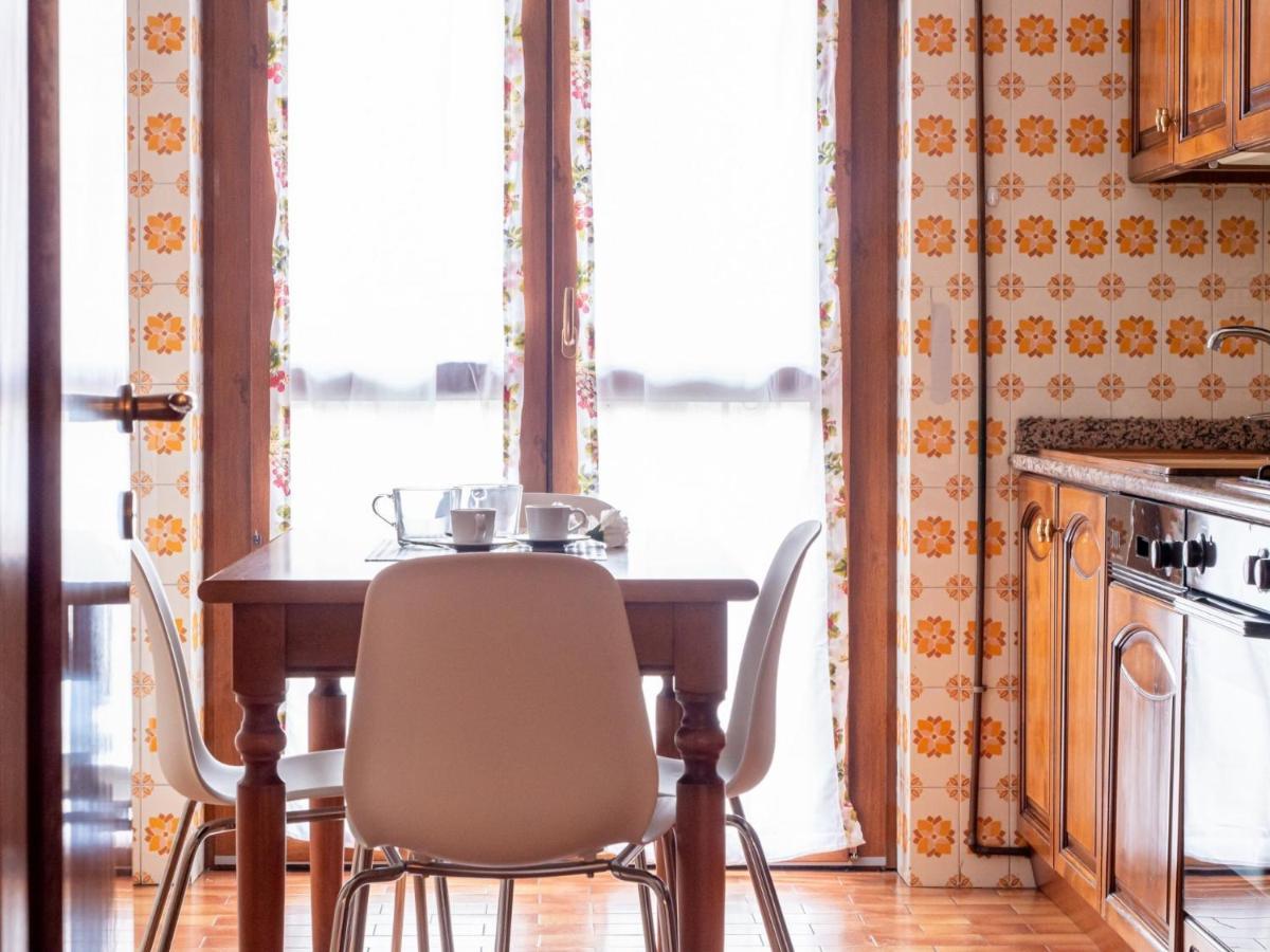 The Best Rent - Large And Bright Two-bedrooms With Balcony Mailand