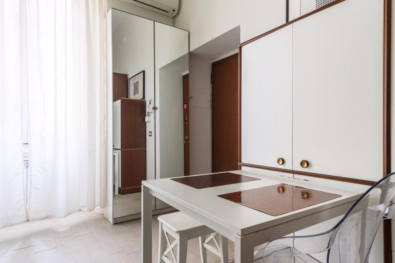 Charming Nest In The Heart Of Milano-isola Apartment