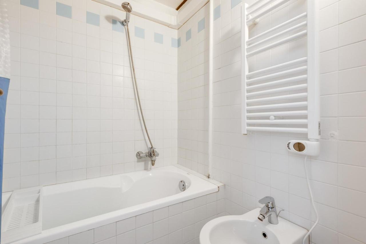 Apartment Delightful And Large Loft In Porta Romana Mailand