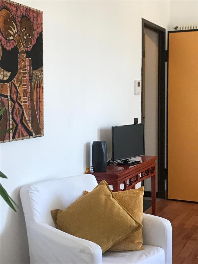 Apartment Up To Sky - With Terrace Milan