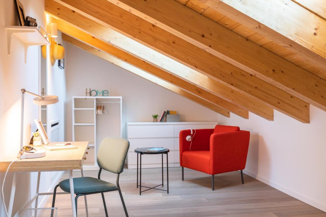 Apartment Joivy Contemporary In Historical Giambellino-lorenteggio *