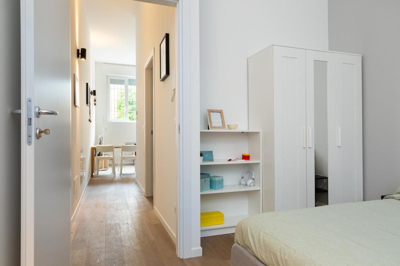 Joivy Contemporary In Historical Giambellino-lorenteggio Apartment