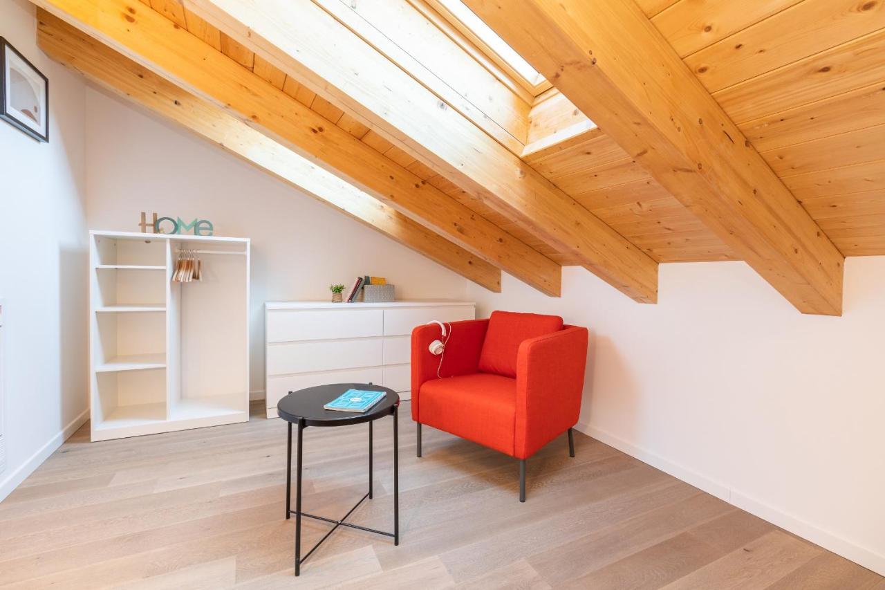 Joivy Contemporary In Historical Giambellino-lorenteggio