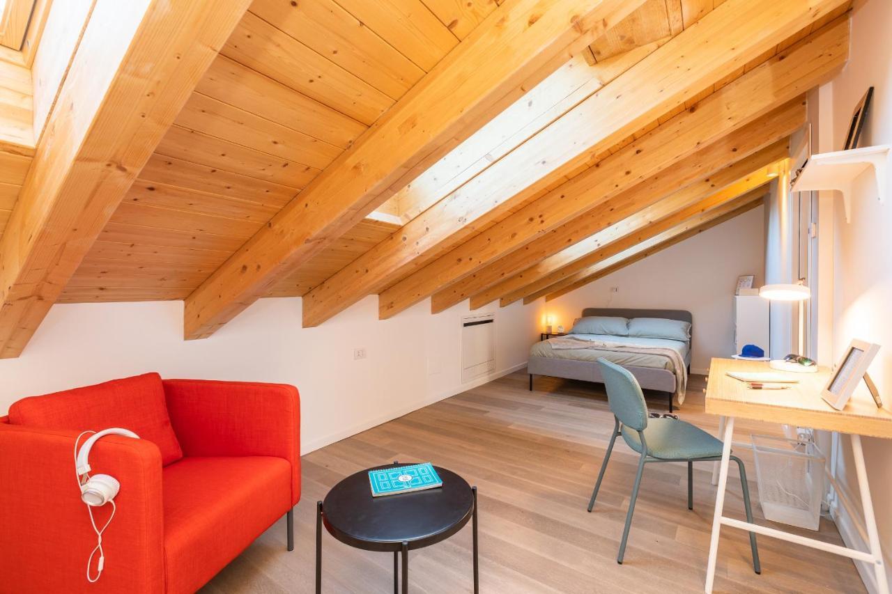 Joivy Contemporary In Historical Giambellino-lorenteggio