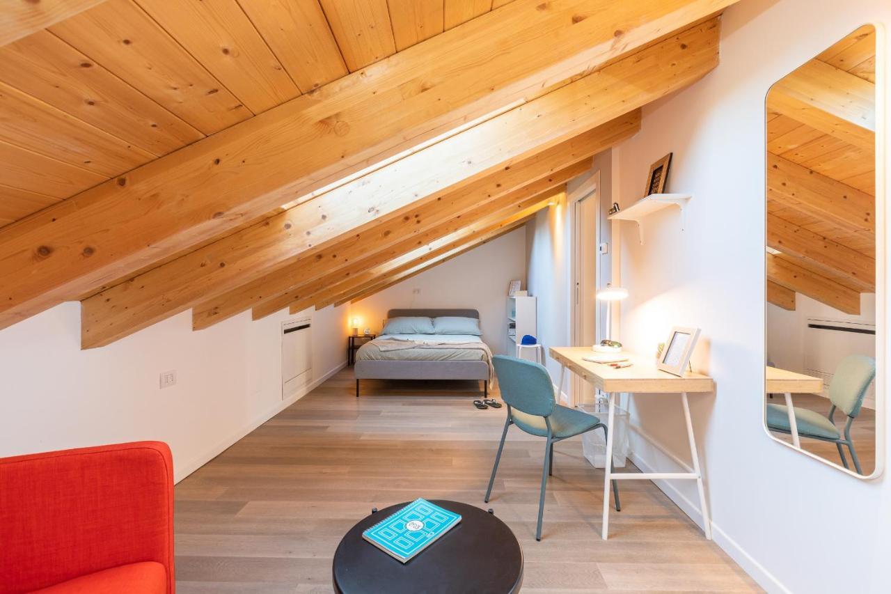 Joivy Contemporary In Historical Giambellino-lorenteggio