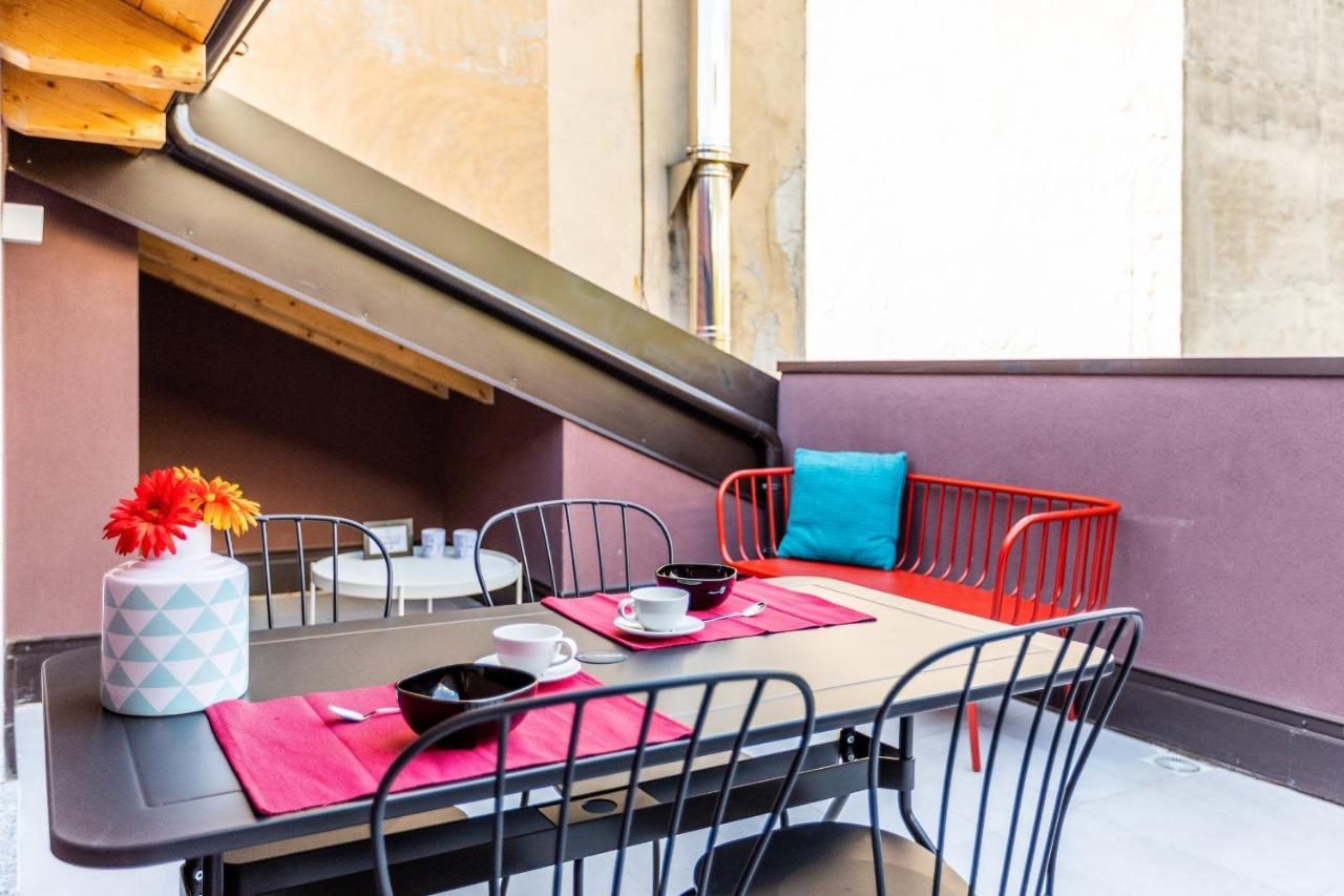 Apartment Joivy Contemporary In Historical Giambellino-lorenteggio Milan