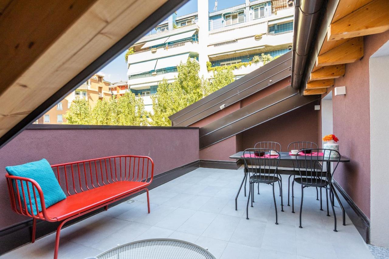 Apartment Joivy Contemporary In Historical Giambellino-lorenteggio Milan