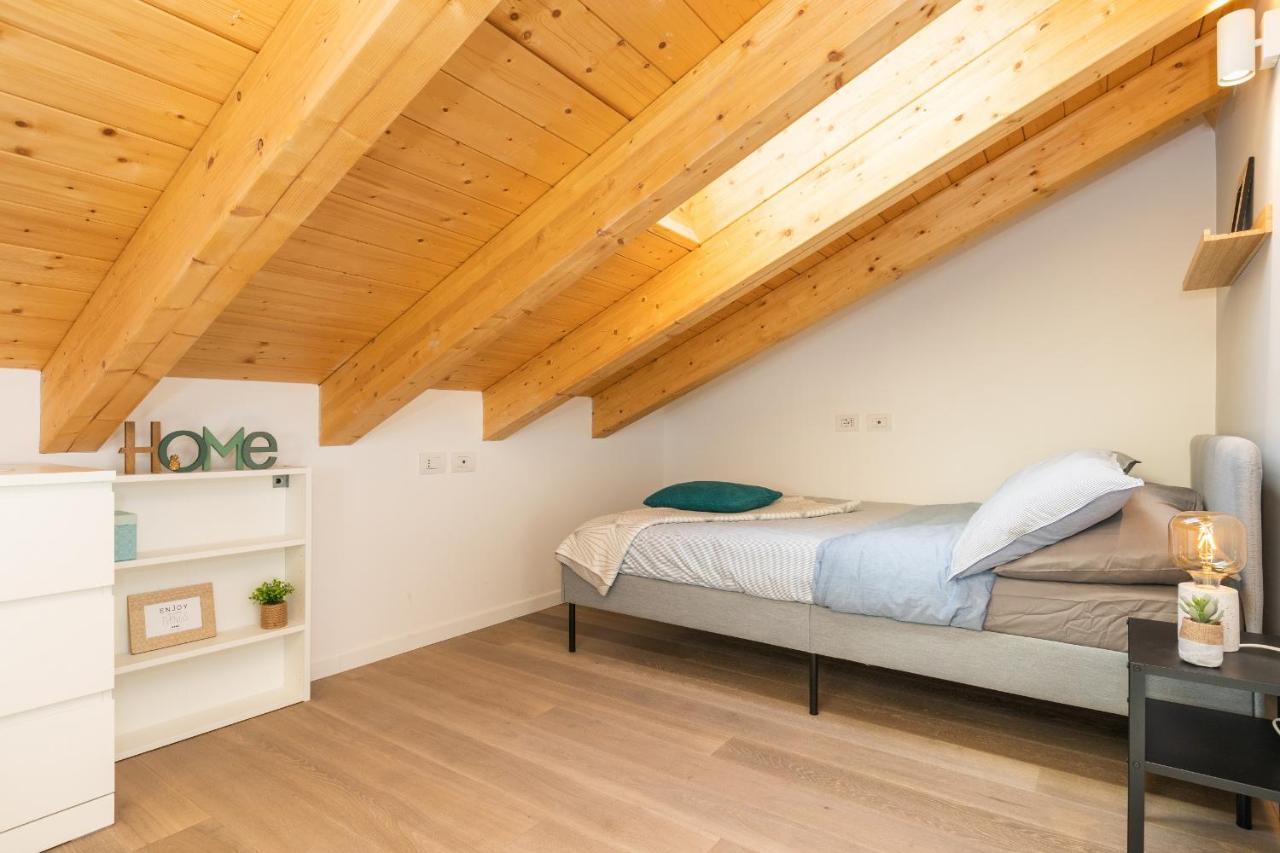 Joivy Contemporary In Historical Giambellino-lorenteggio * Milan