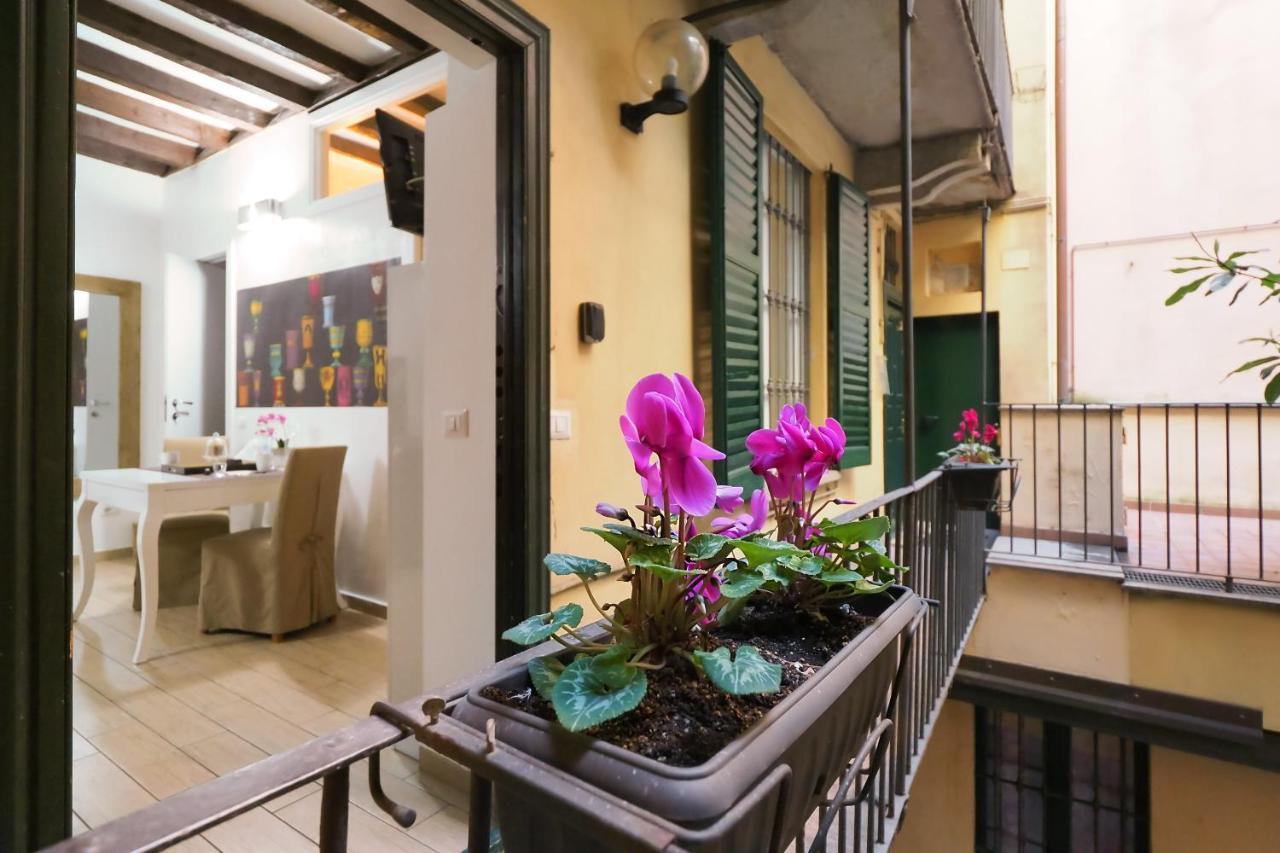 Centro Storico, Darsena E Duomo - Corso Genova - Italy Flat Vacation Apartment