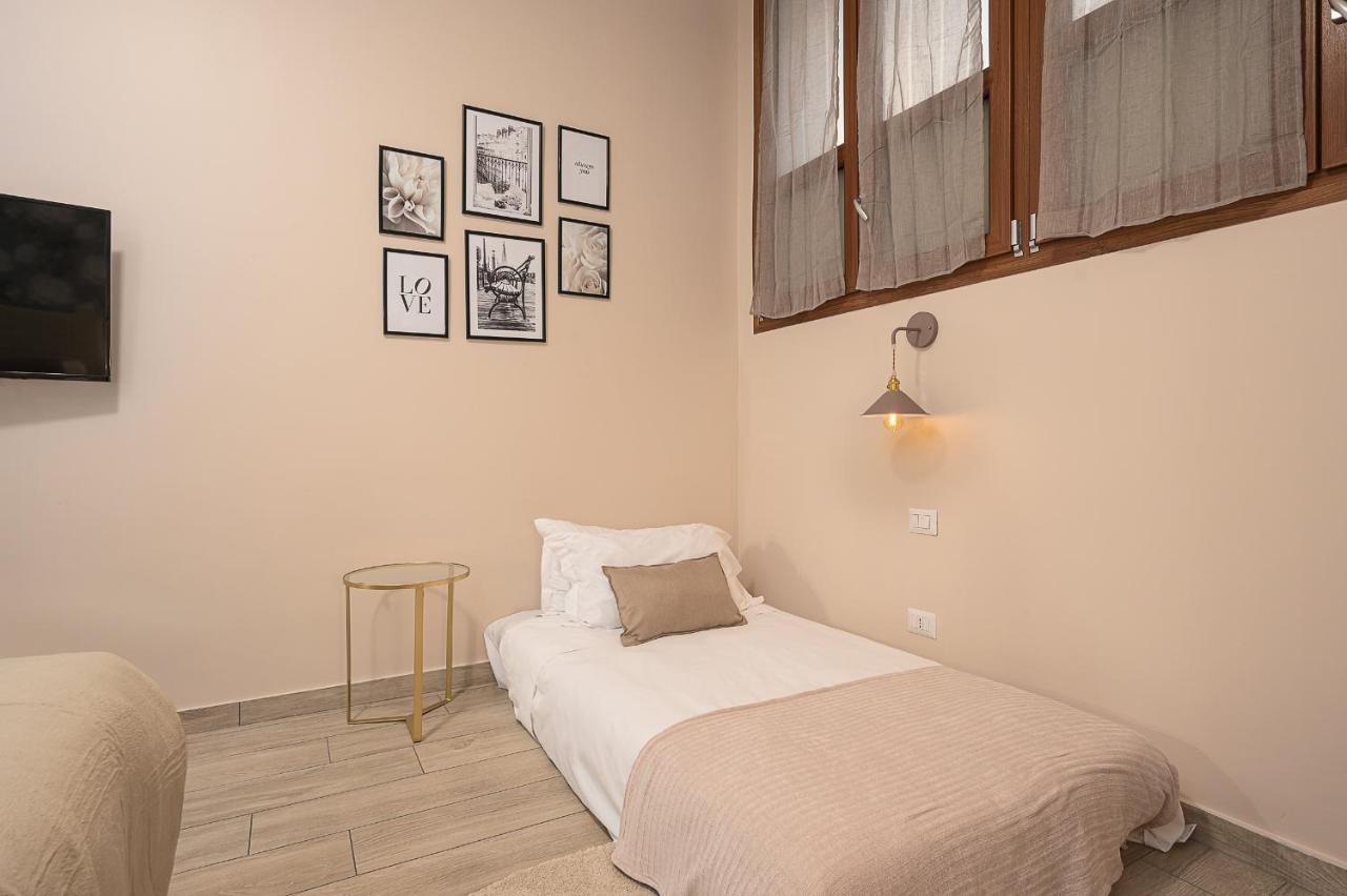 Hemeras Boutique Homes - Design Flat Near Metro Station *