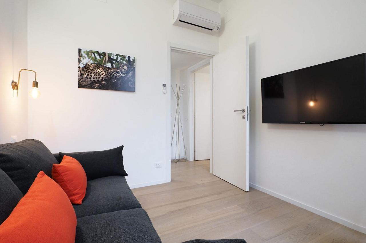 Apartment Contempora - Turati 3 One Bedroom Milan