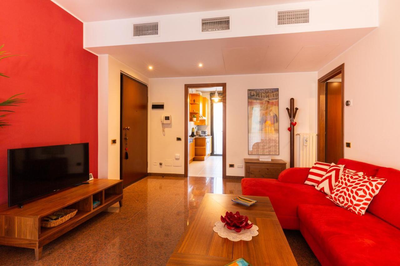 Apartamento Fara Haus Deluxe - 2 Bedrooms Milão