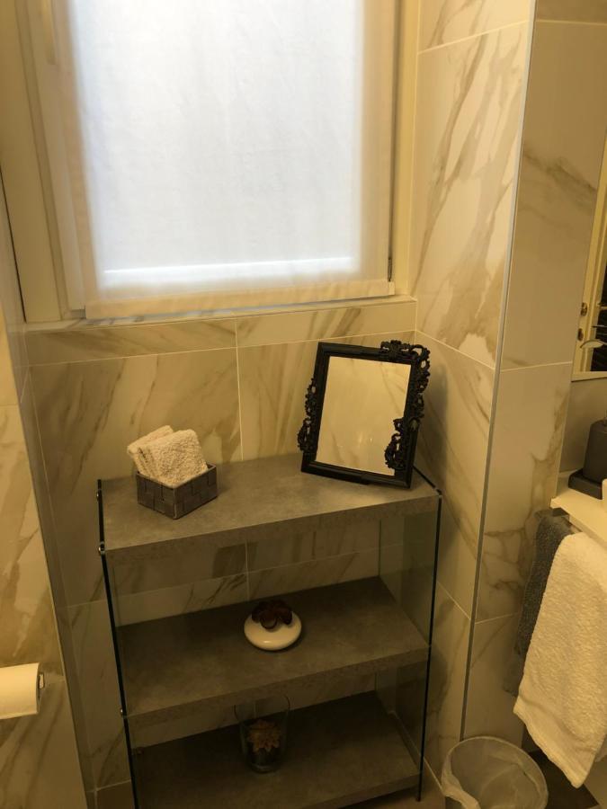 Apartamento Casa Alberto Da Giussano, Elegante Bilocale In Centro Con Balcone Sul Parco *