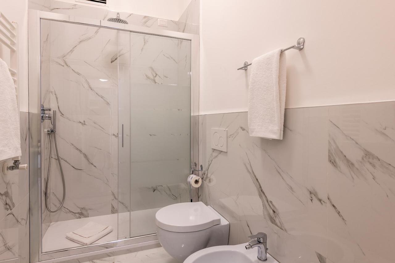 Royal - Centro Cadorna Apartamento Milão