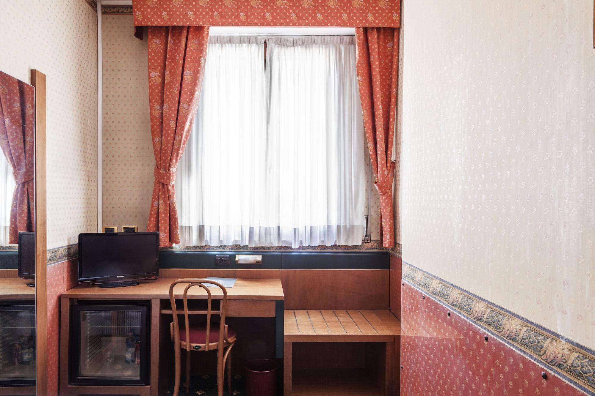 Hotel Des Etrangers 3*