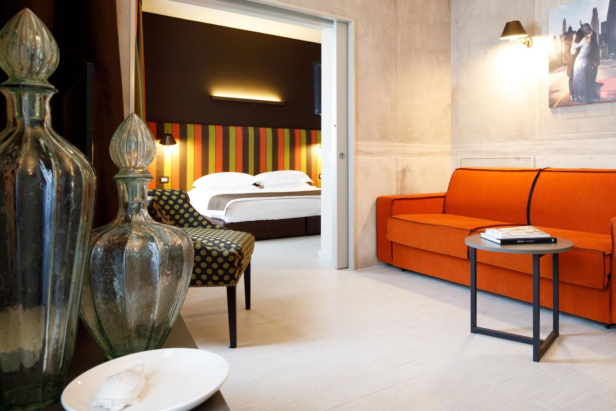 Fifty House Cellini Hotel 5*