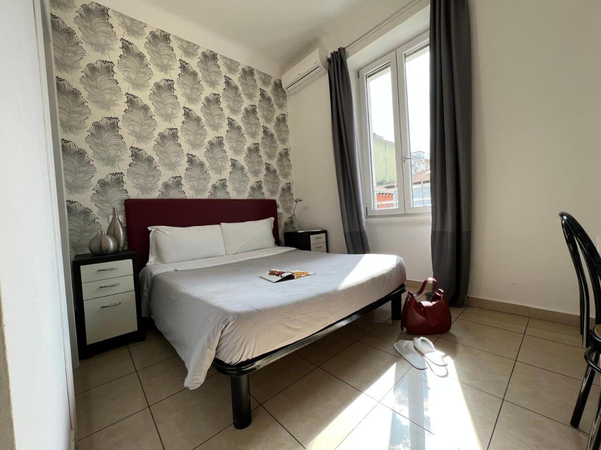 Rossovino Hotel 2*