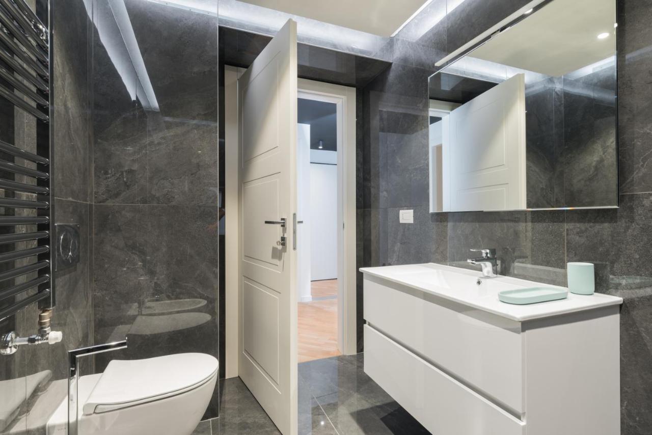 Brera Luxury Near Duomo With Wifi Apartment Milan