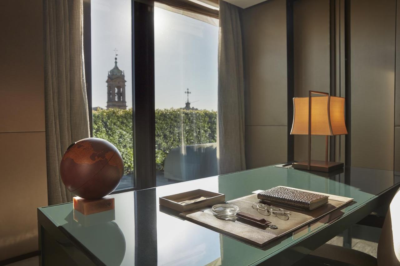 Armani 5*