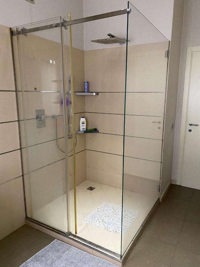 Apartamento Lovely In The New Porta Nuova Area Milão