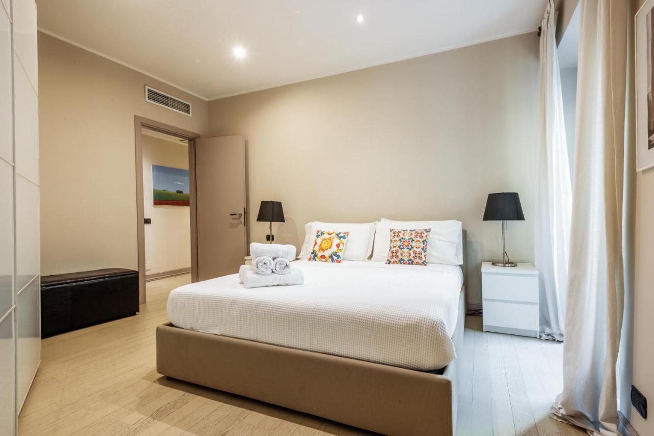 Apartment Gemma Preziosa Tra Il Castello Sforzesco Ed Il Duomo Di By Easylife Mailand