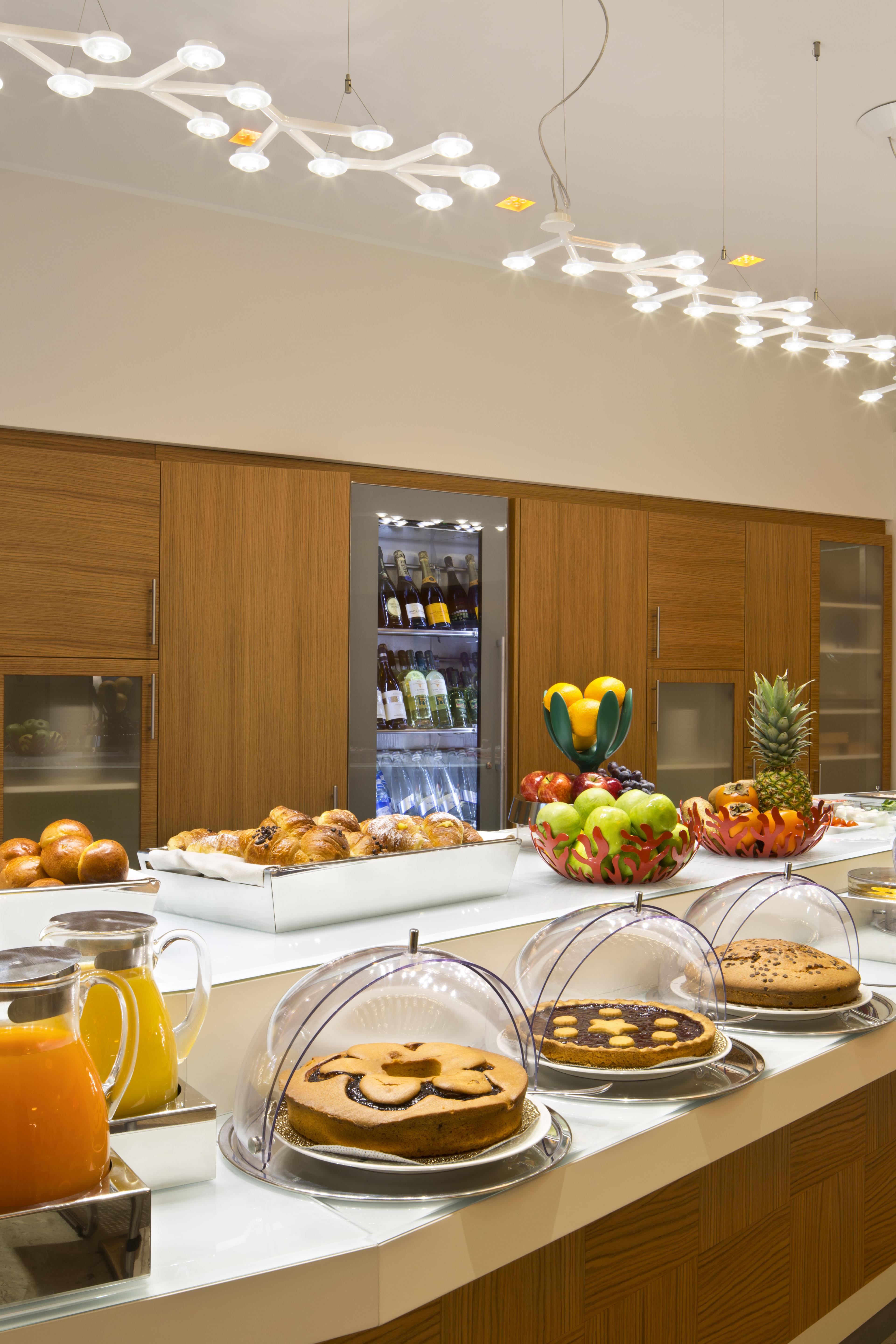 Una Mediterraneo Hotel 4*