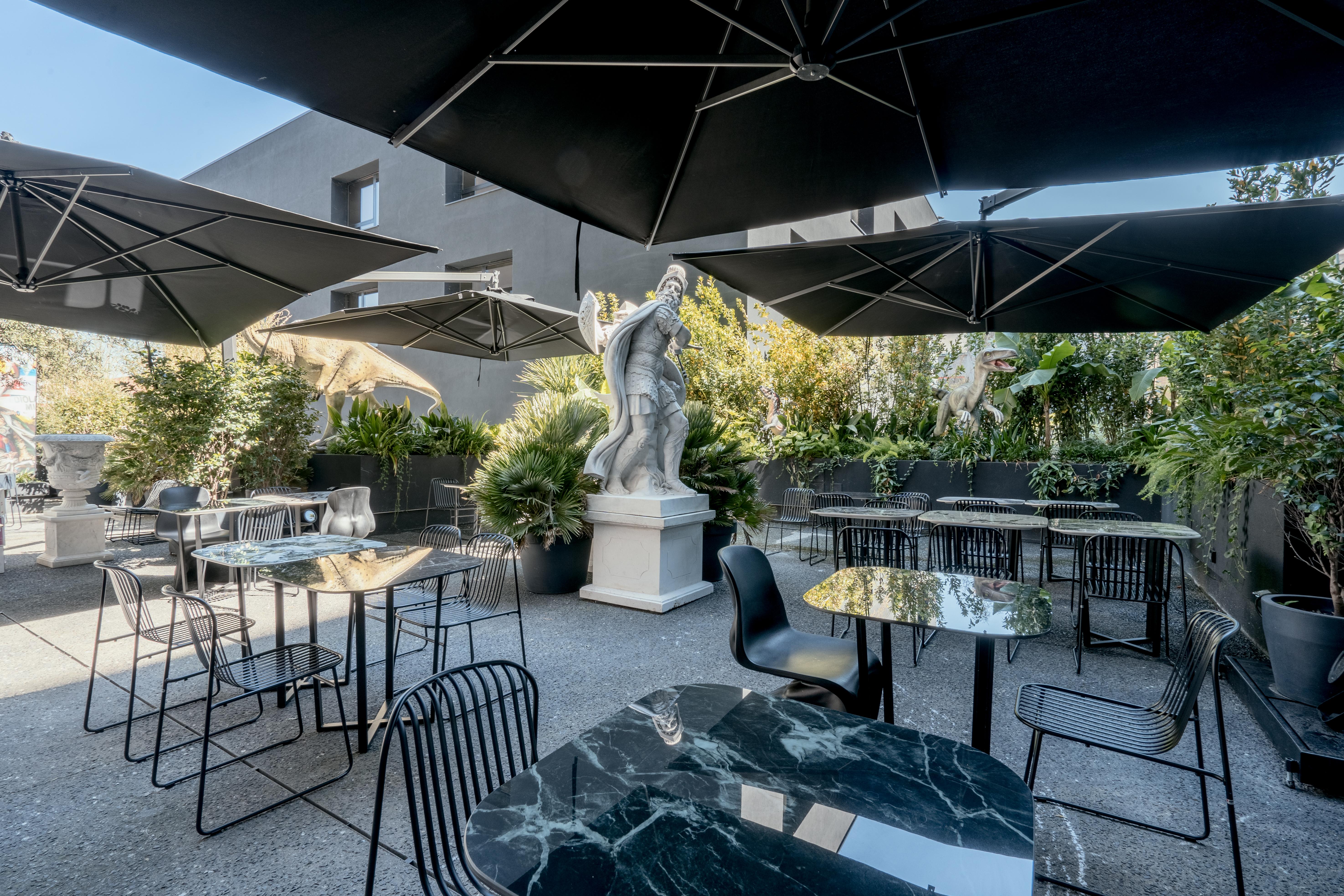 Collini Hotel