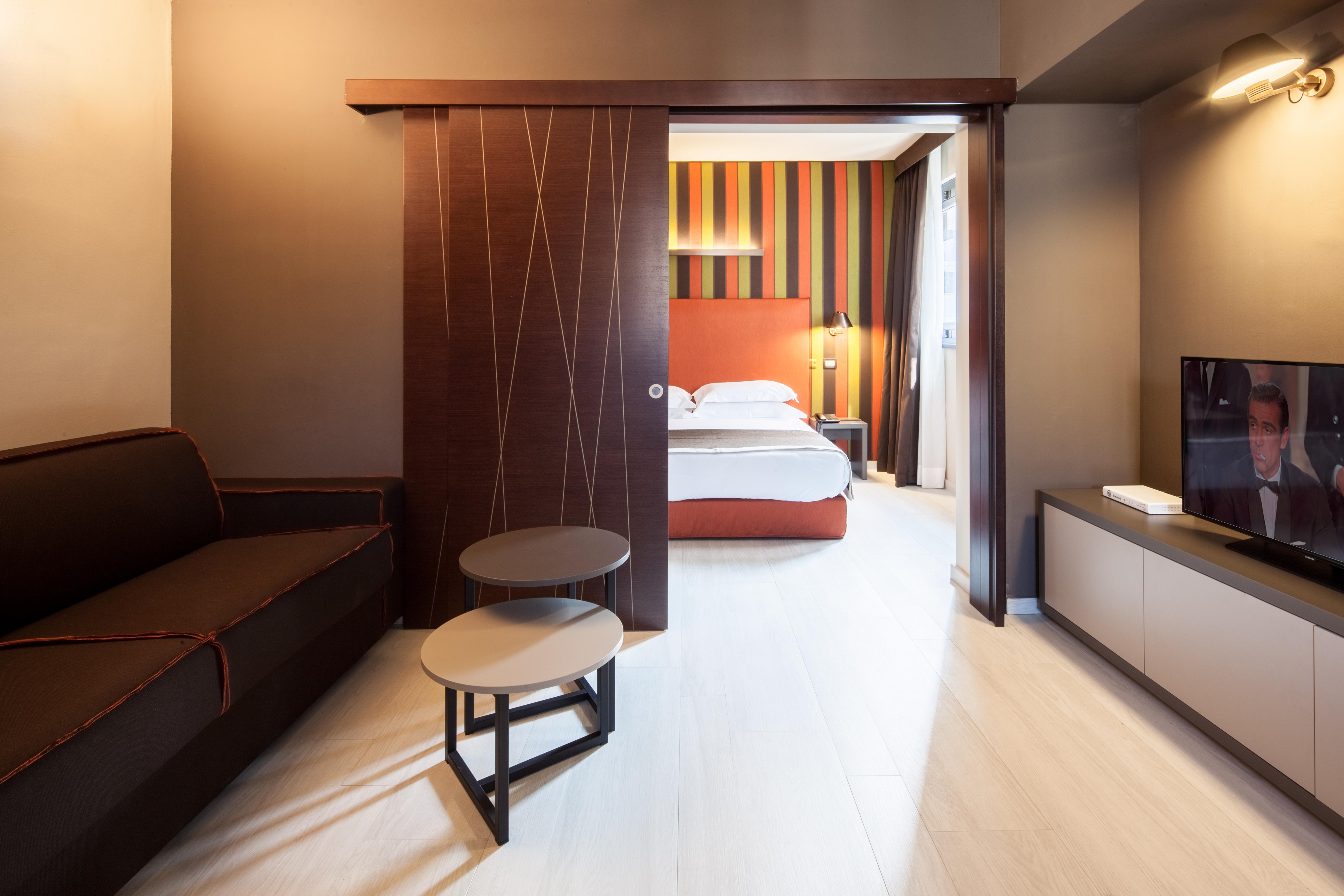 Fifty House Cellini 5*