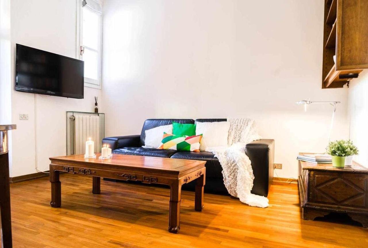 Ma08a Beautiful Flat With Terrace In Pta Nuova Apartamento Milão