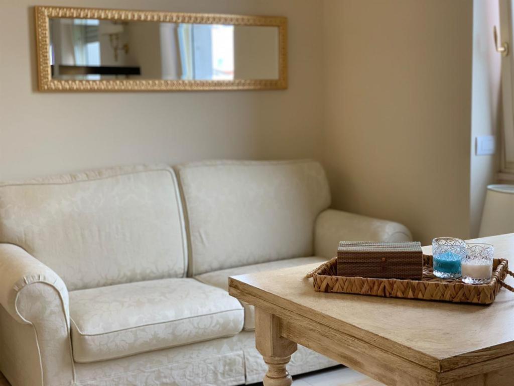 Fifty Eight Larga Apartment Mailand