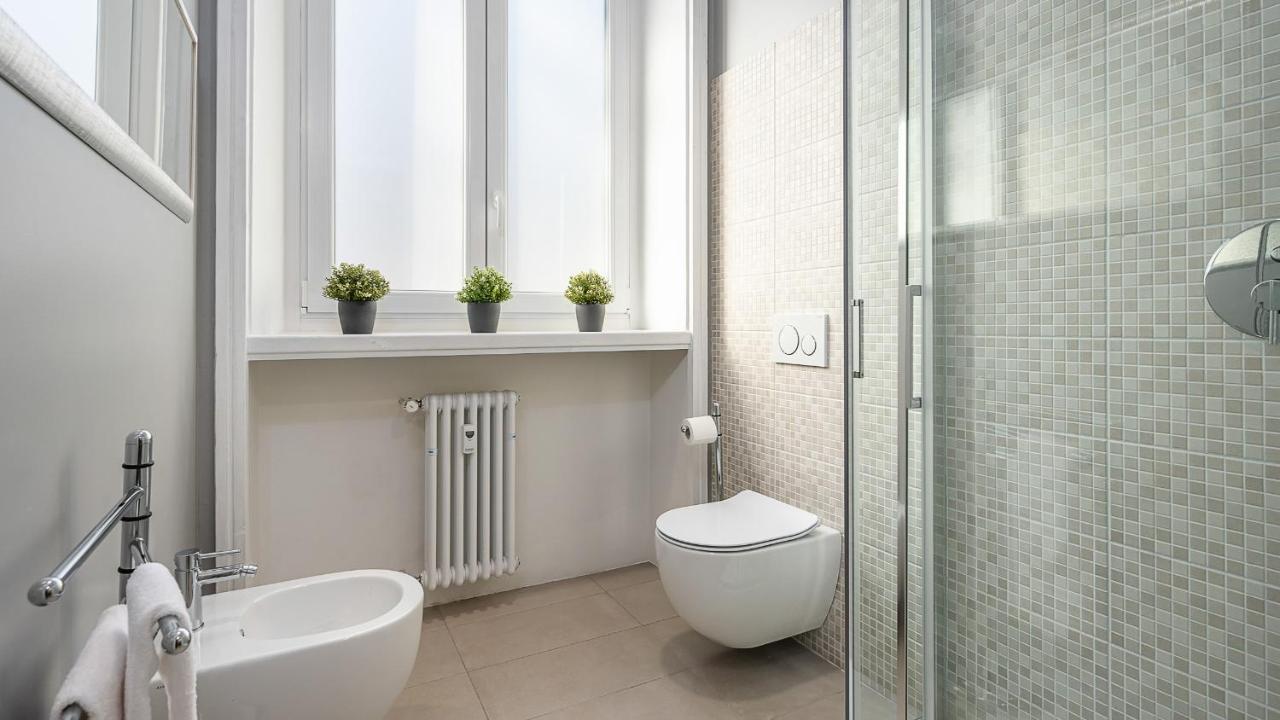 Classbnb - Due Moderni A 1km Dall'arco Della Pace Apartment