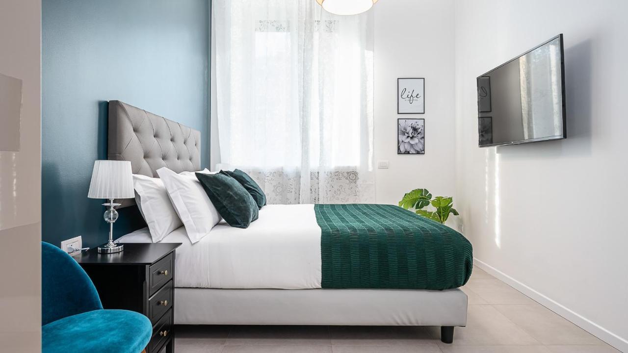 Classbnb - Due Moderni A 1km Dall'arco Della Pace Apartment *