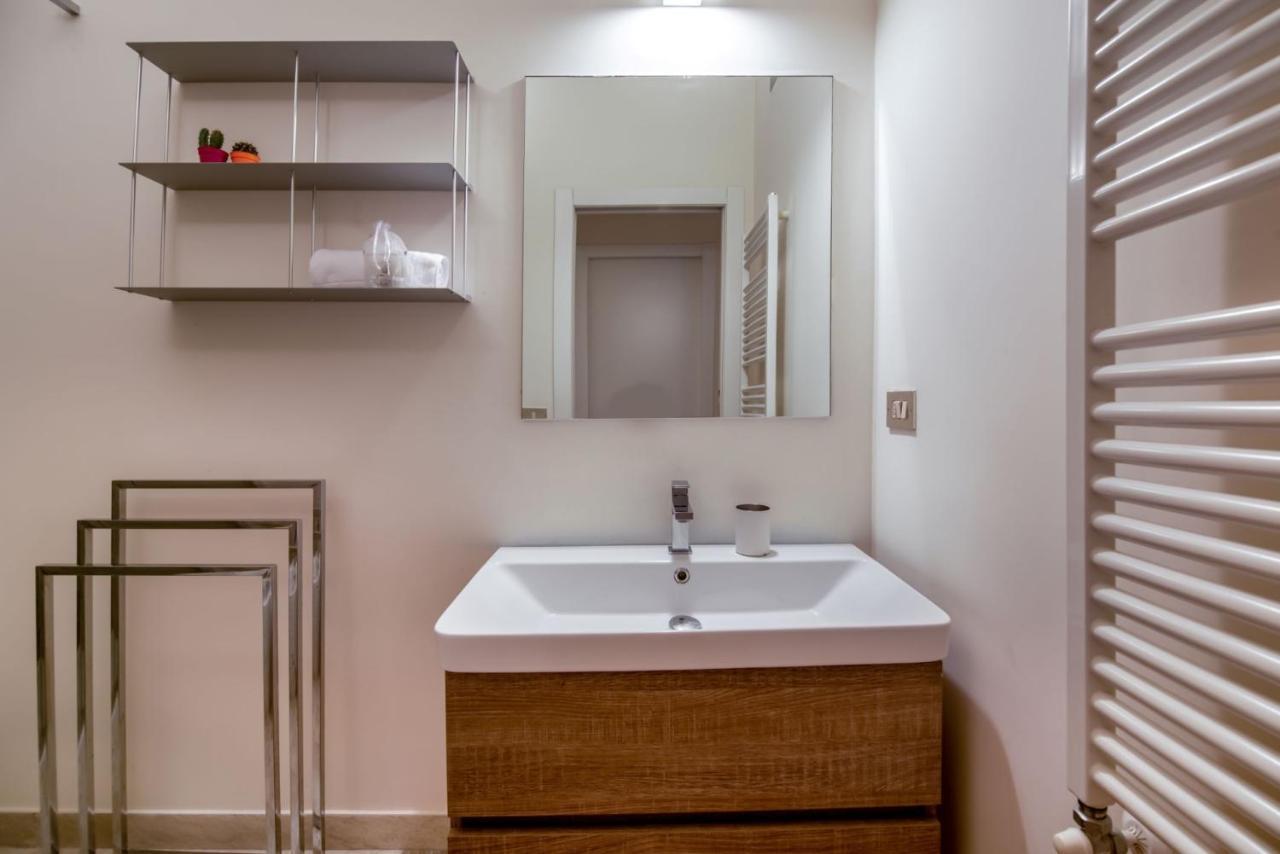 Easylife - Luminoso Bilocale In Zona Garibaldi Apartment Mailand
