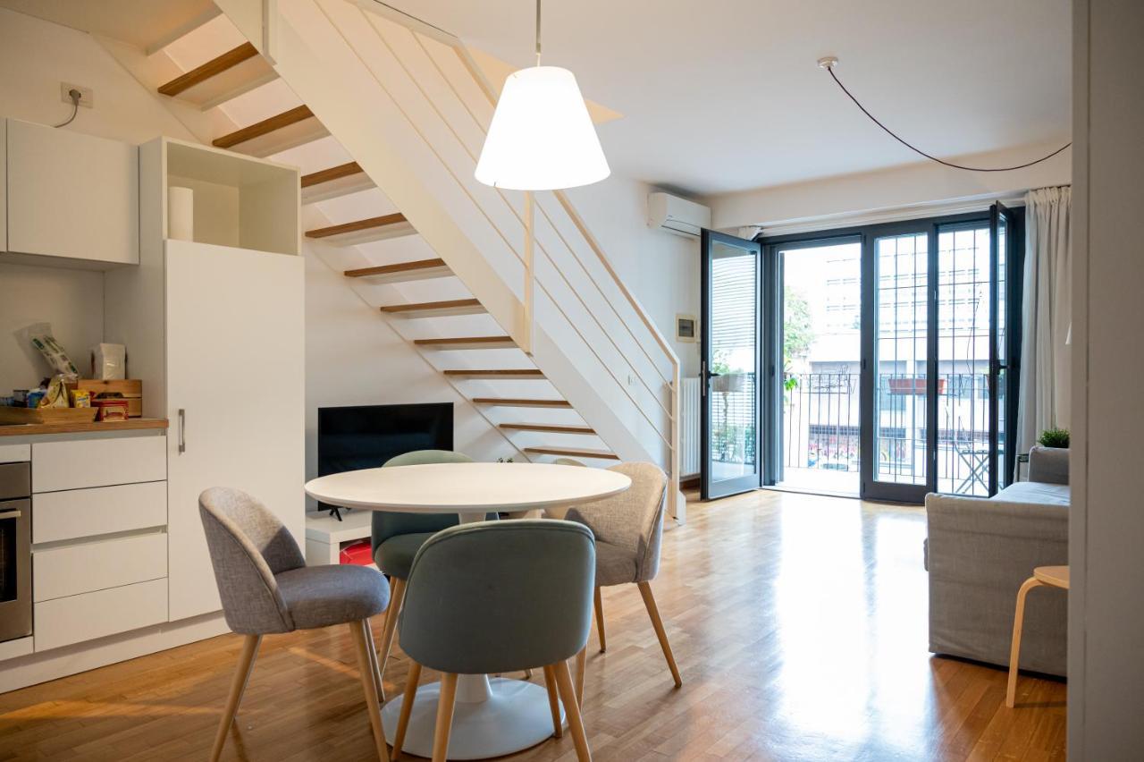 Trilocale Zona Farini/isola Apartment